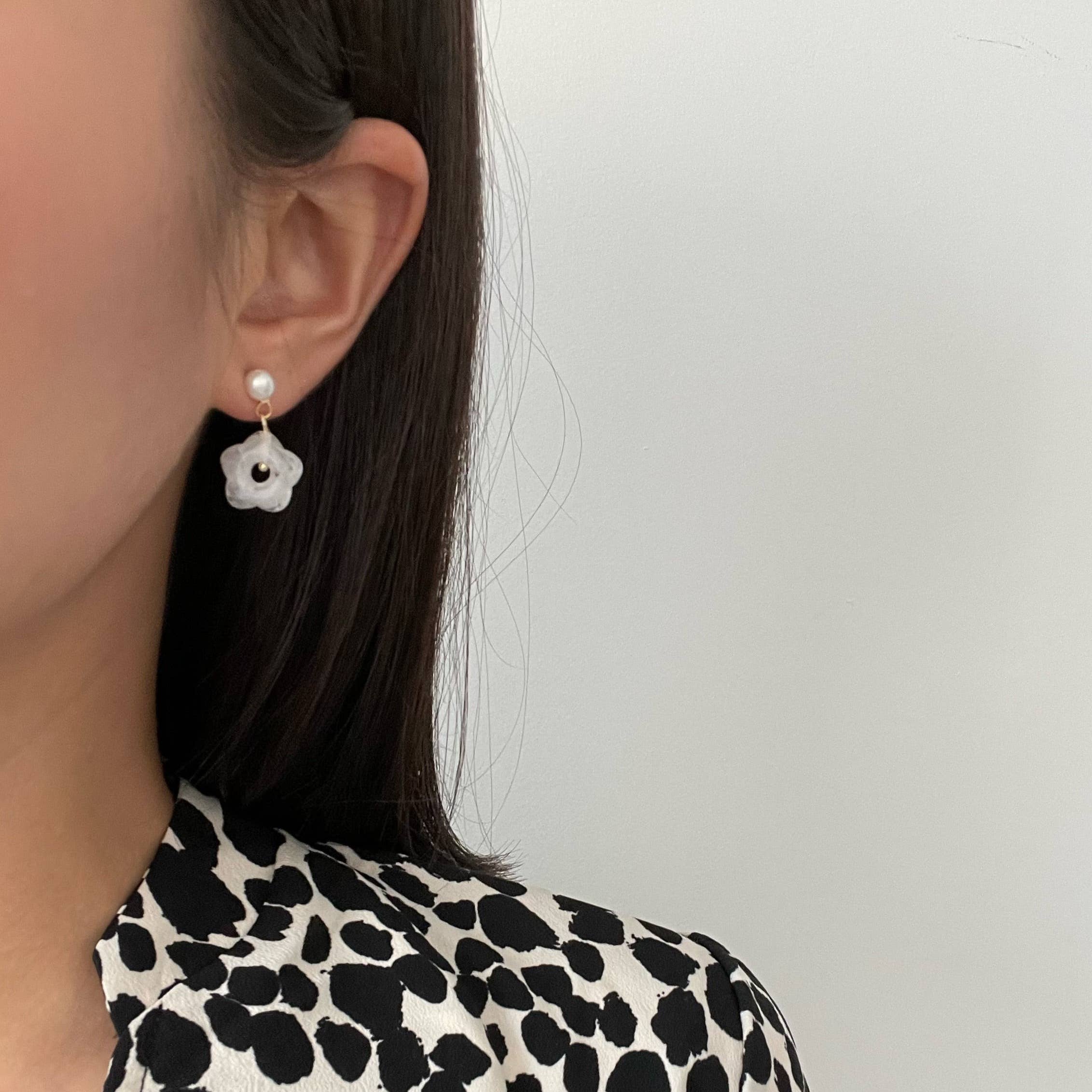 Bethany Pearl Floral Earrings