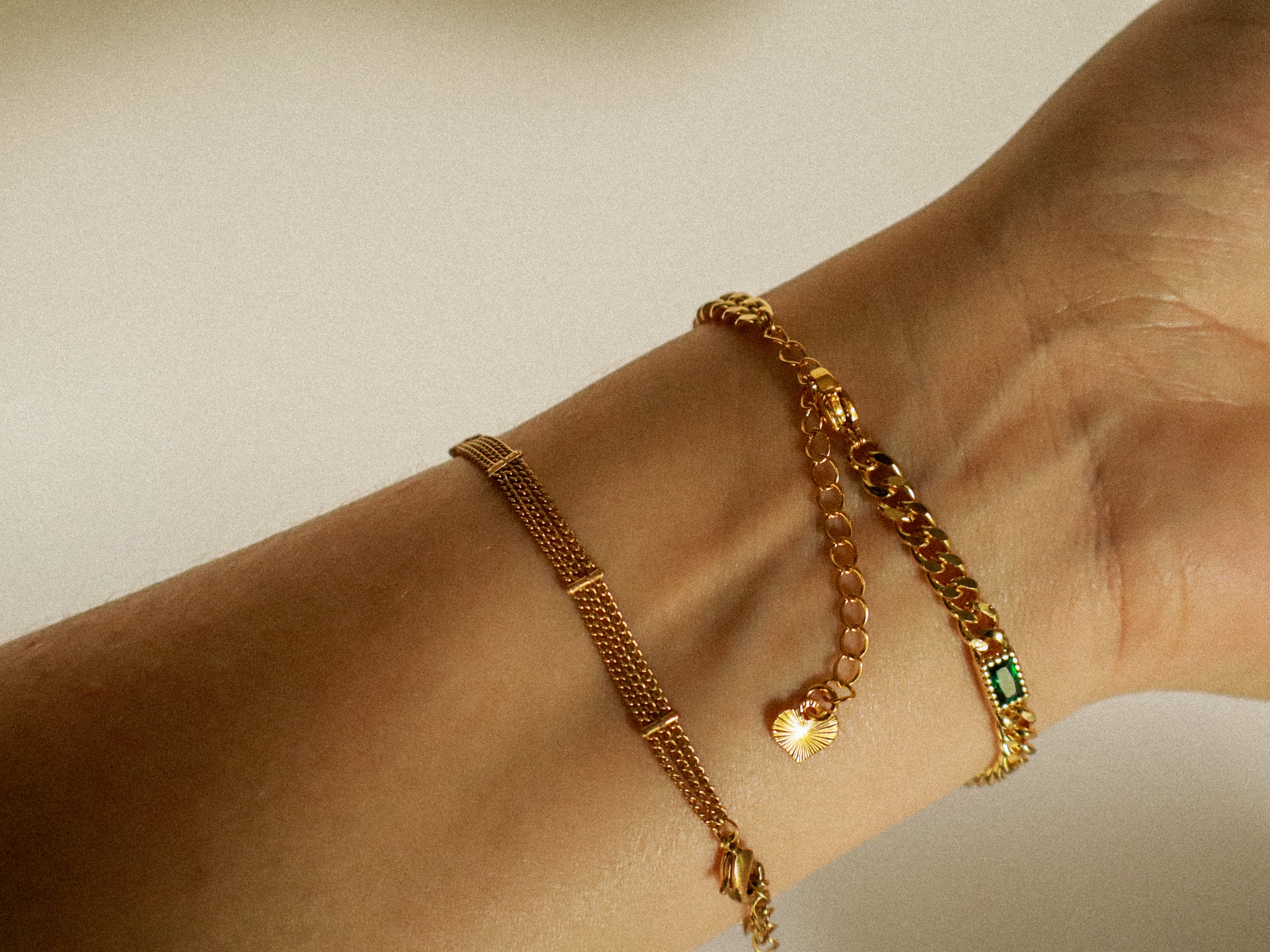 Emmy Curb Bracelete